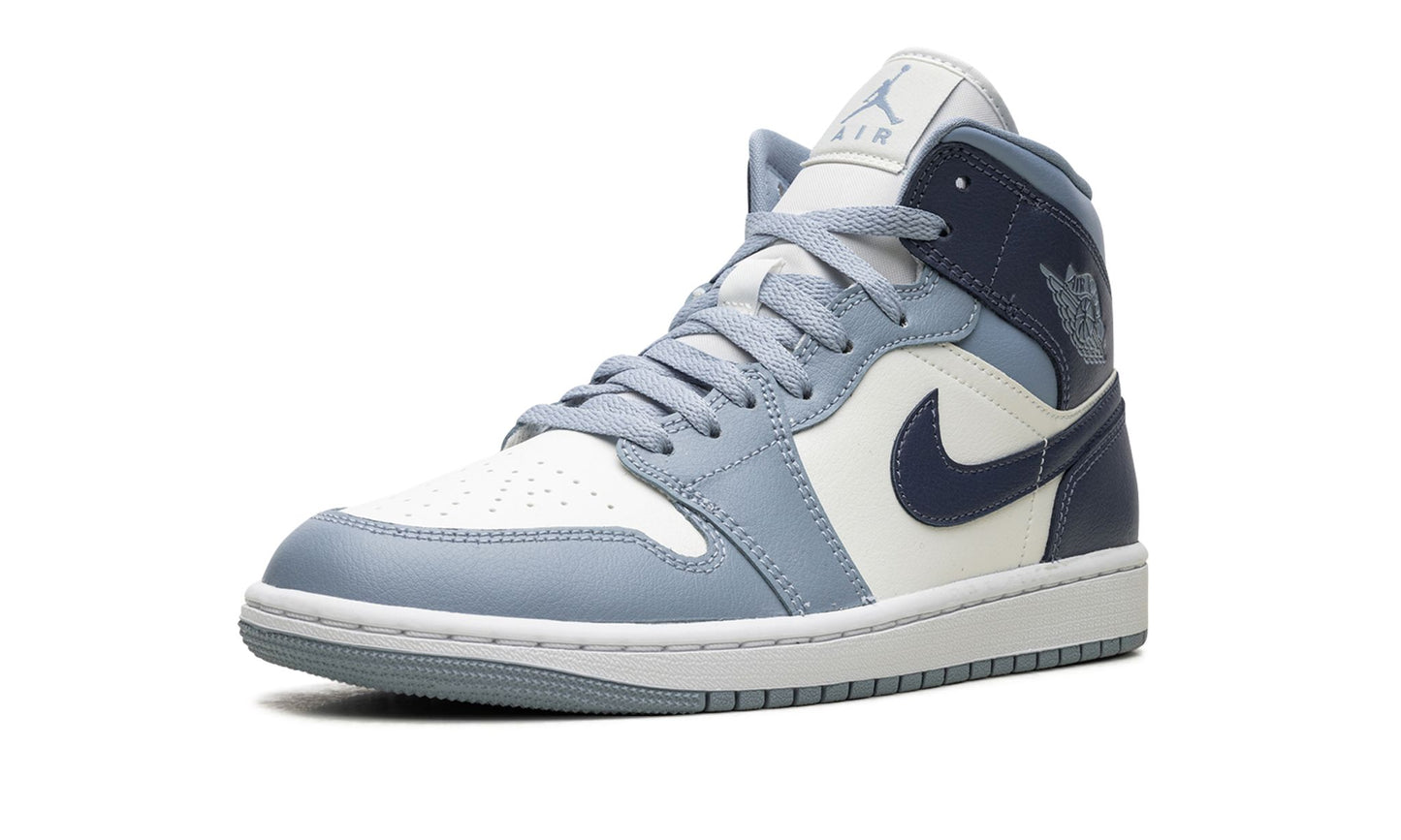WMNS AIR JORDAN 1 MID “Two Tone Blue”