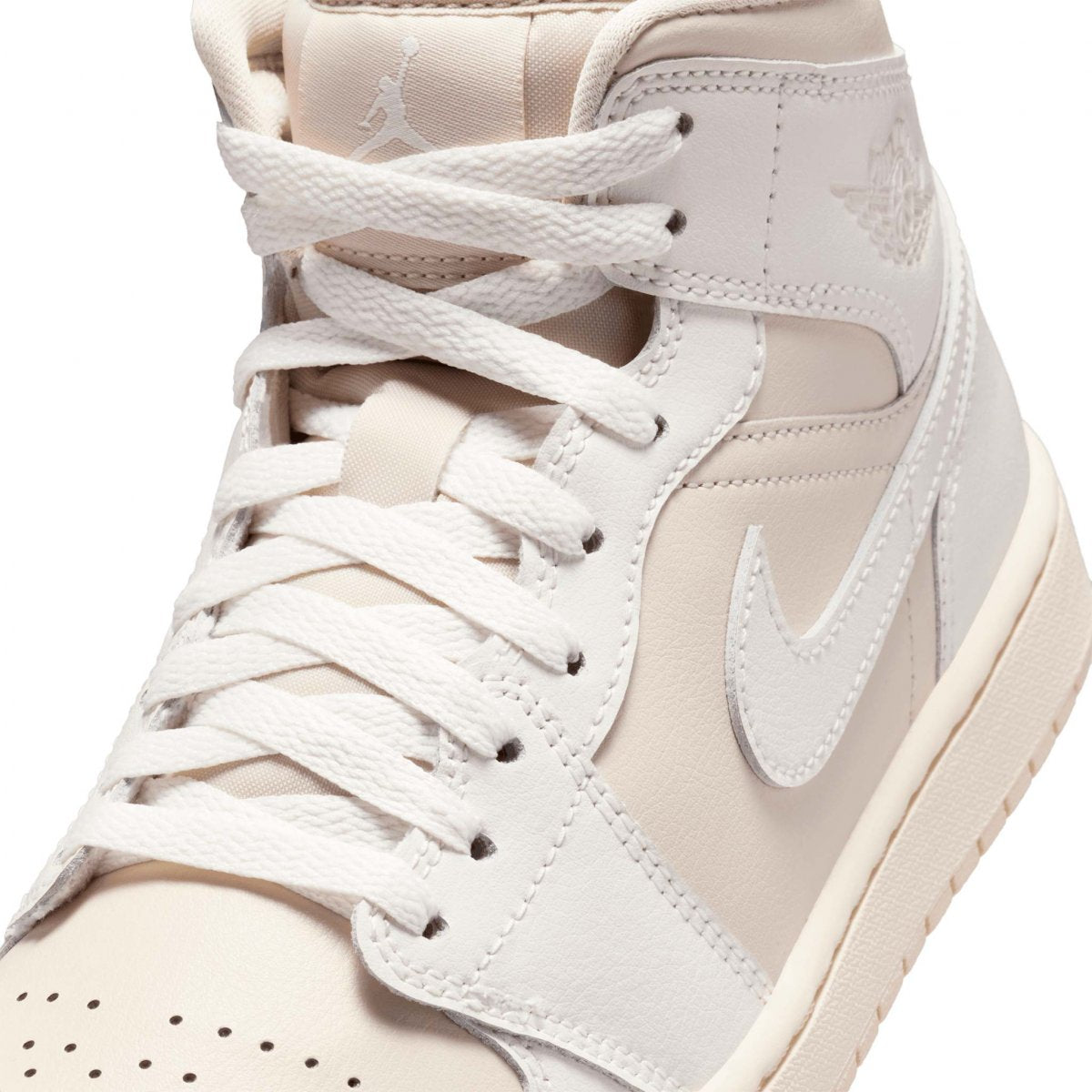 WMNS AIR JORDAN 1 MID "Light Brown"