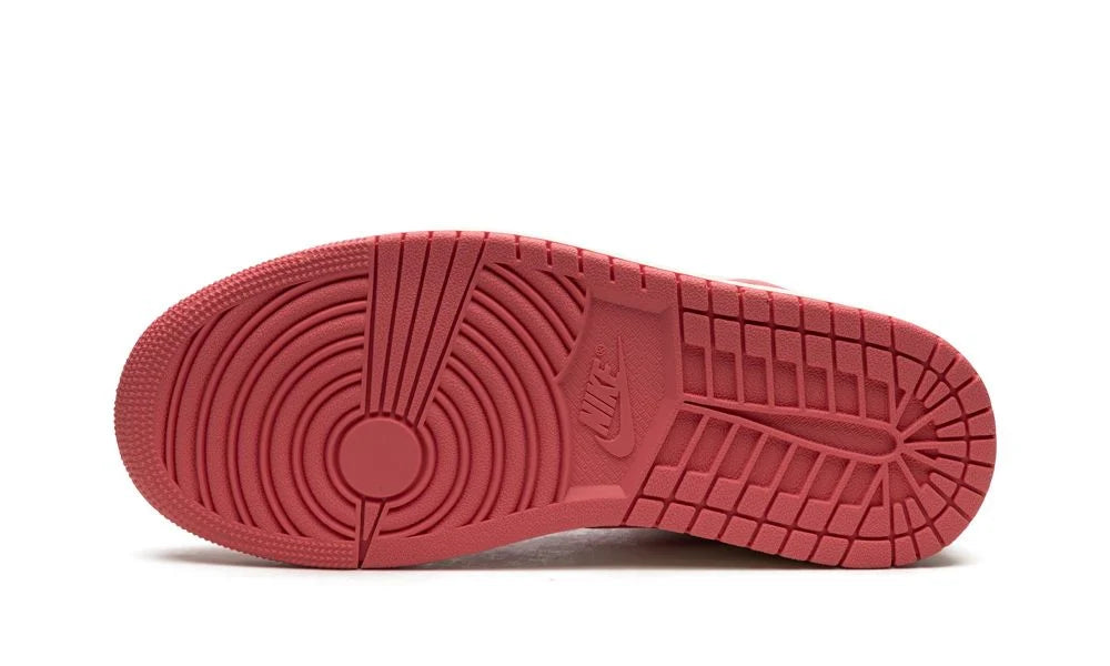 WMNS AIR JORDAN 1 MID "Strawberry Cream"