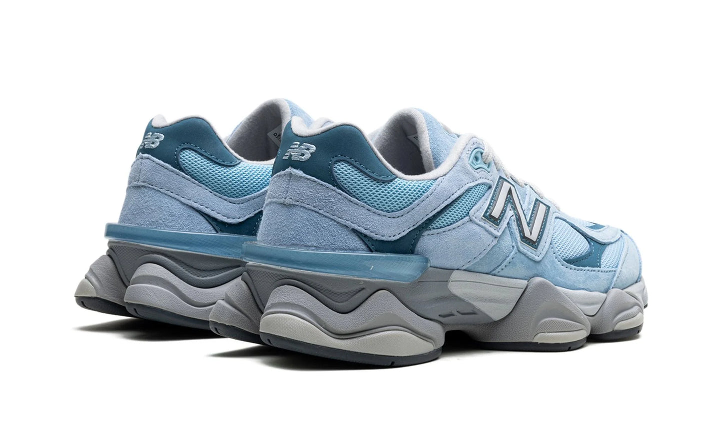 NEW BALANCE 9060 “Chrome Blue”