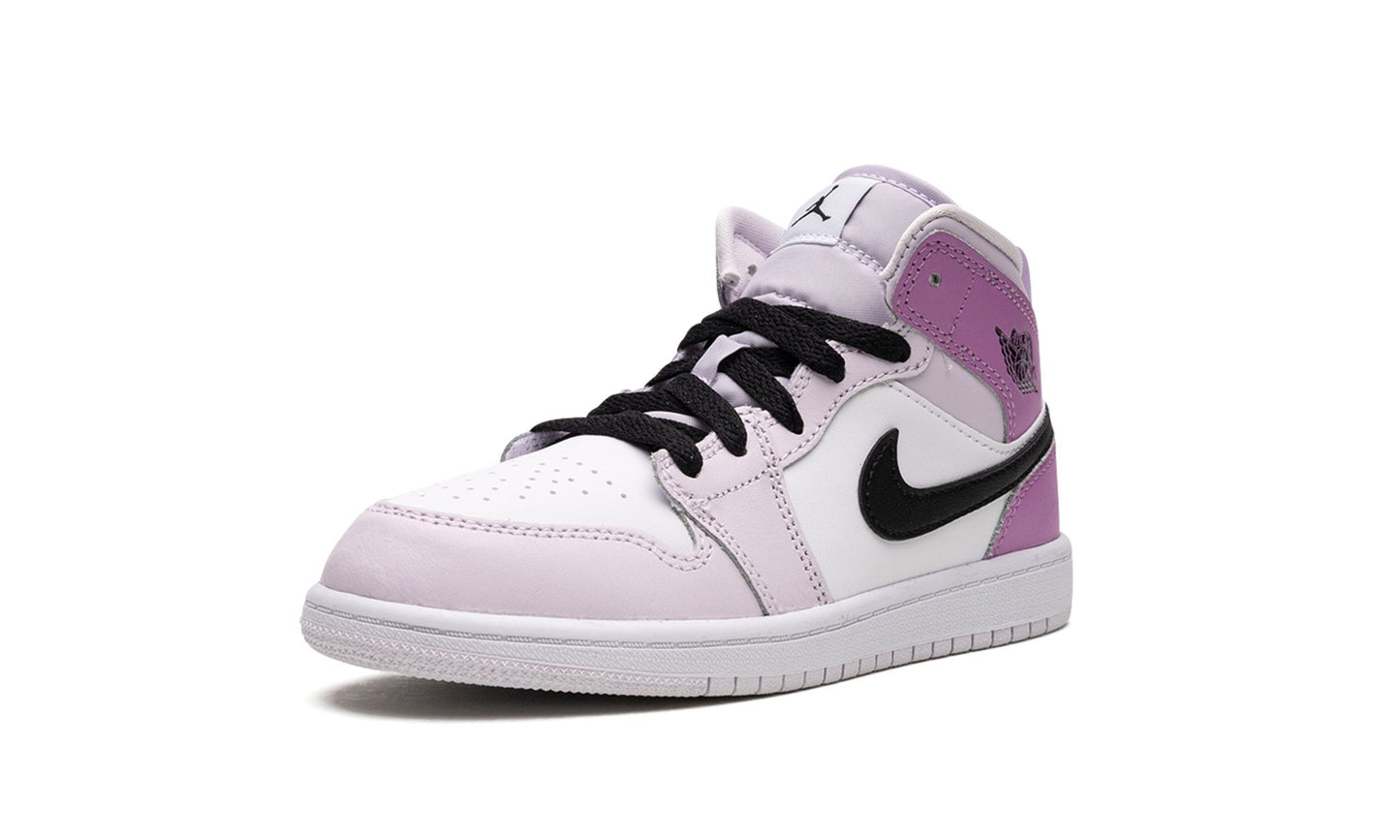 AIR JORDAN 1 MID PS “Barely Grape”