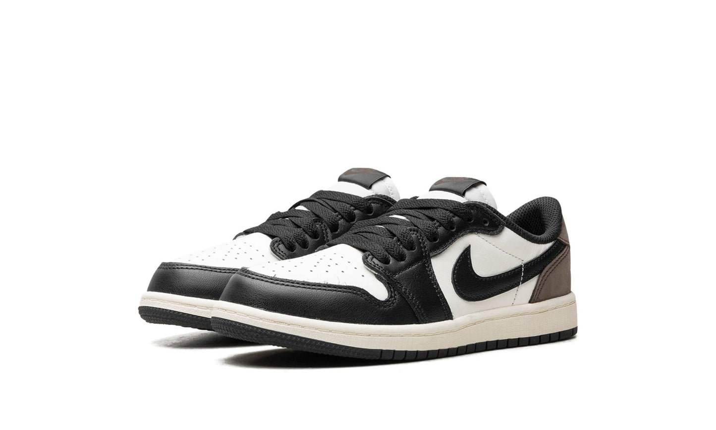 AIR JORDAN 1 RETRO LOW OG PS “Mocha”