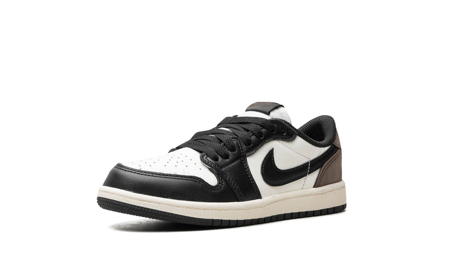 AIR JORDAN 1 RETRO LOW OG PS “Mocha”