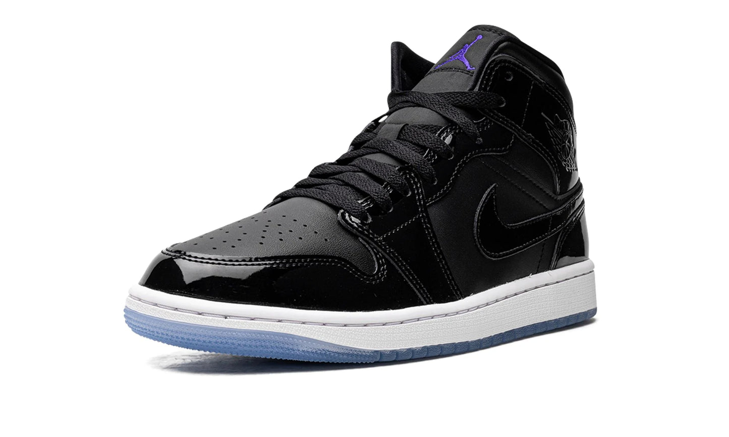 AIR JORDAN 1 MID SE “Space Jam”