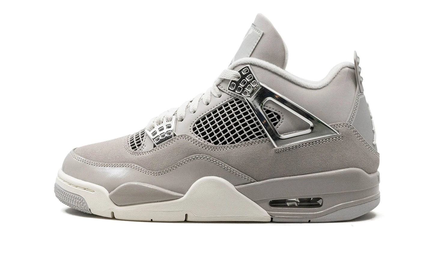 WMNS AIR JORDAN 4 “Frozen Moments”