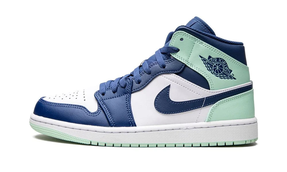 AIR JORDAN 1 MID "Blue Mint"