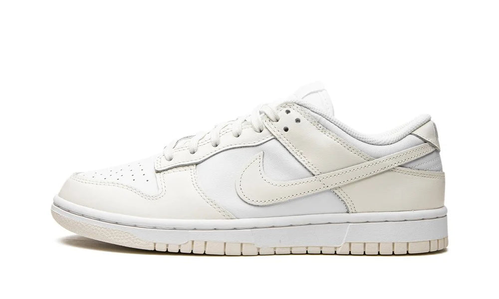 WMNS NIKE DUNK LOW "Coconut Milk"