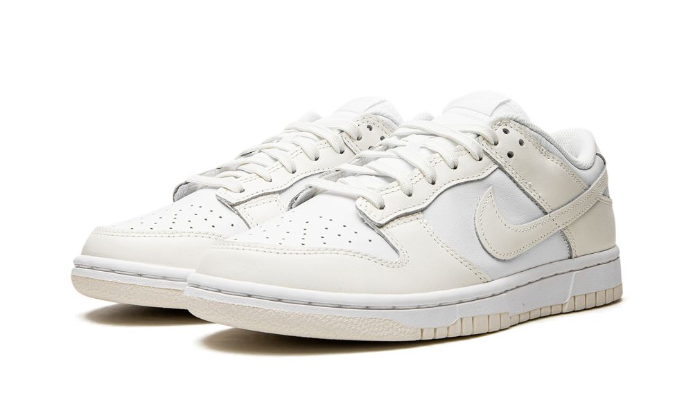 WMNS NIKE DUNK LOW "Coconut Milk"