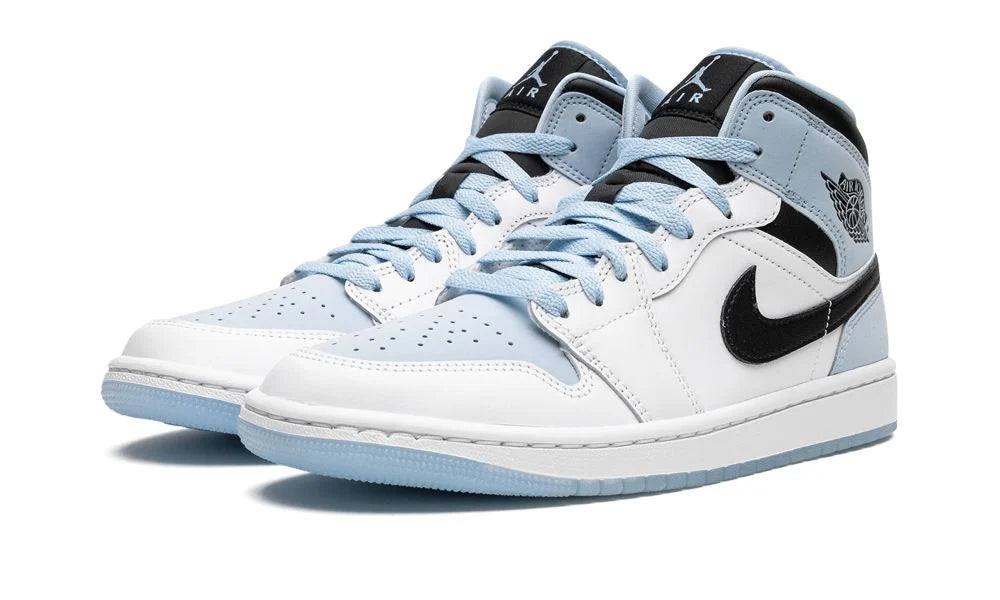 AIR JORDAN 1 MID SE "Ice Blue"