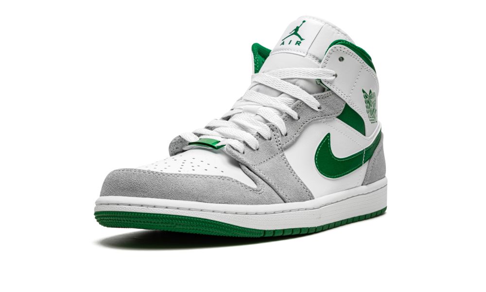 AIR JORDAN 1 MID SE "Pine Green"