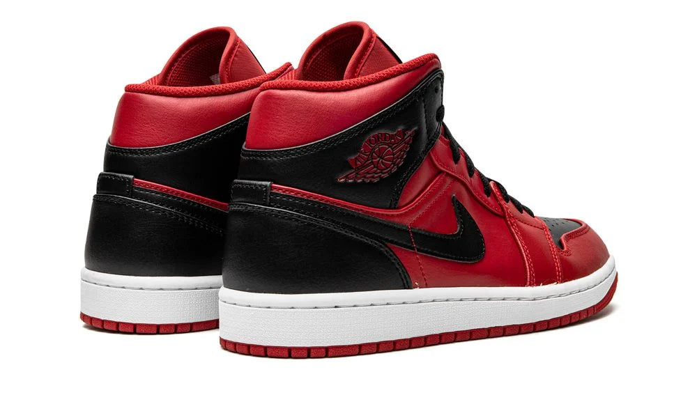 AIR JORDAN 1 MID "Reverse Bred"