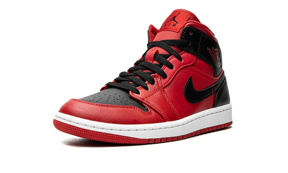 AIR JORDAN 1 MID "Reverse Bred"