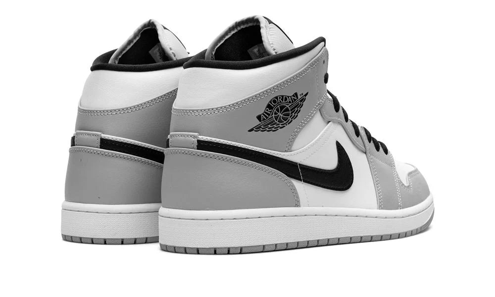 AIR JORDAN 1 MID "Smoke Grey"