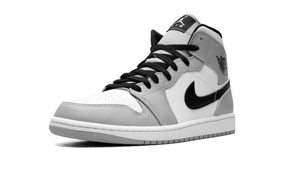 AIR JORDAN 1 MID "Smoke Grey"