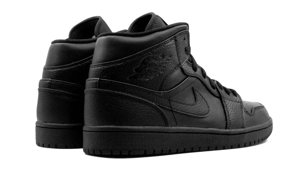 AIR JORDAN 1 MID "Triple Black"