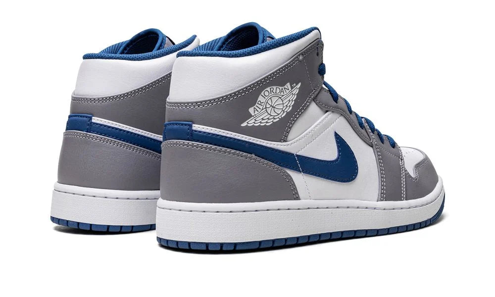 AIR JORDAN 1 MID "True Blue"