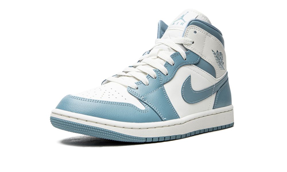 WMNS AIR JORDAN 1 MID "UNC"