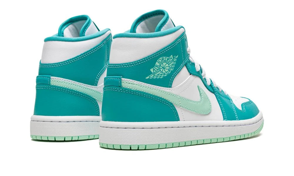 WMNS AIR JORDAN 1 "Washed Teal"