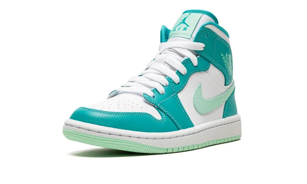 WMNS AIR JORDAN 1 "Washed Teal"