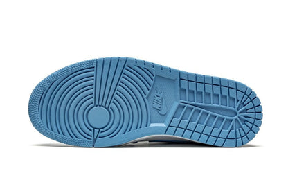 WMNS AIR JORDAN 1 LOW "UNC"