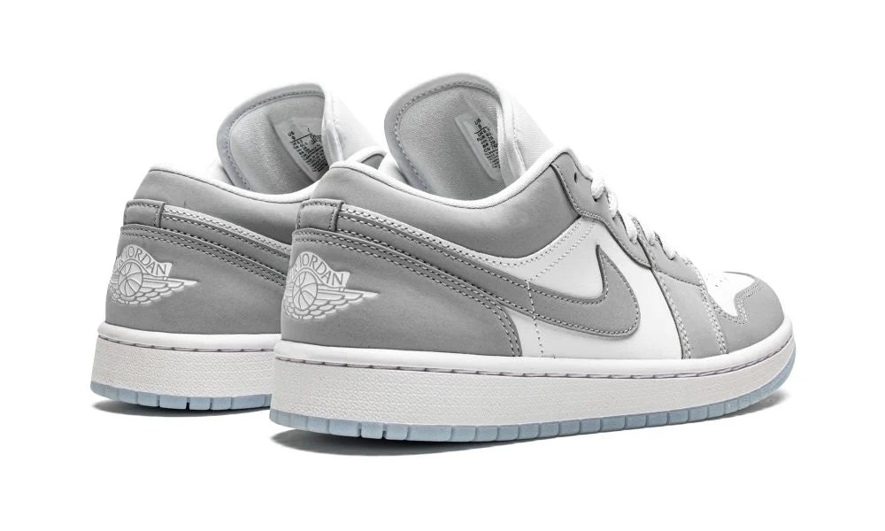 WMNS AIR JORDAN 1 LOW "Wolf Grey"